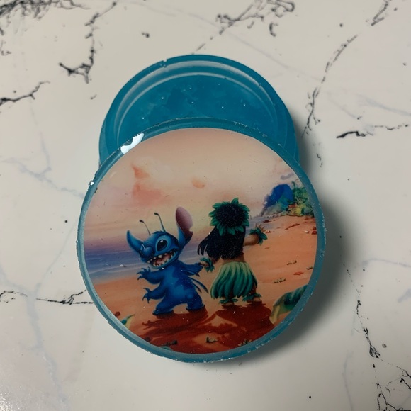 Lilo & Stitch Grinder - Picture 1 of 5